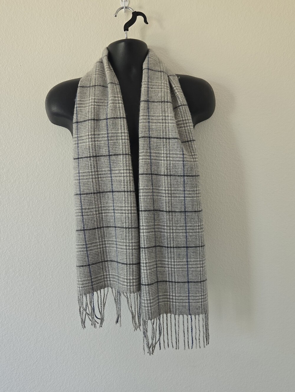 Enzo Mantovani Mens 100% Cashmere Scarf 12x60 in Fringe Light Grey Blue Luxery